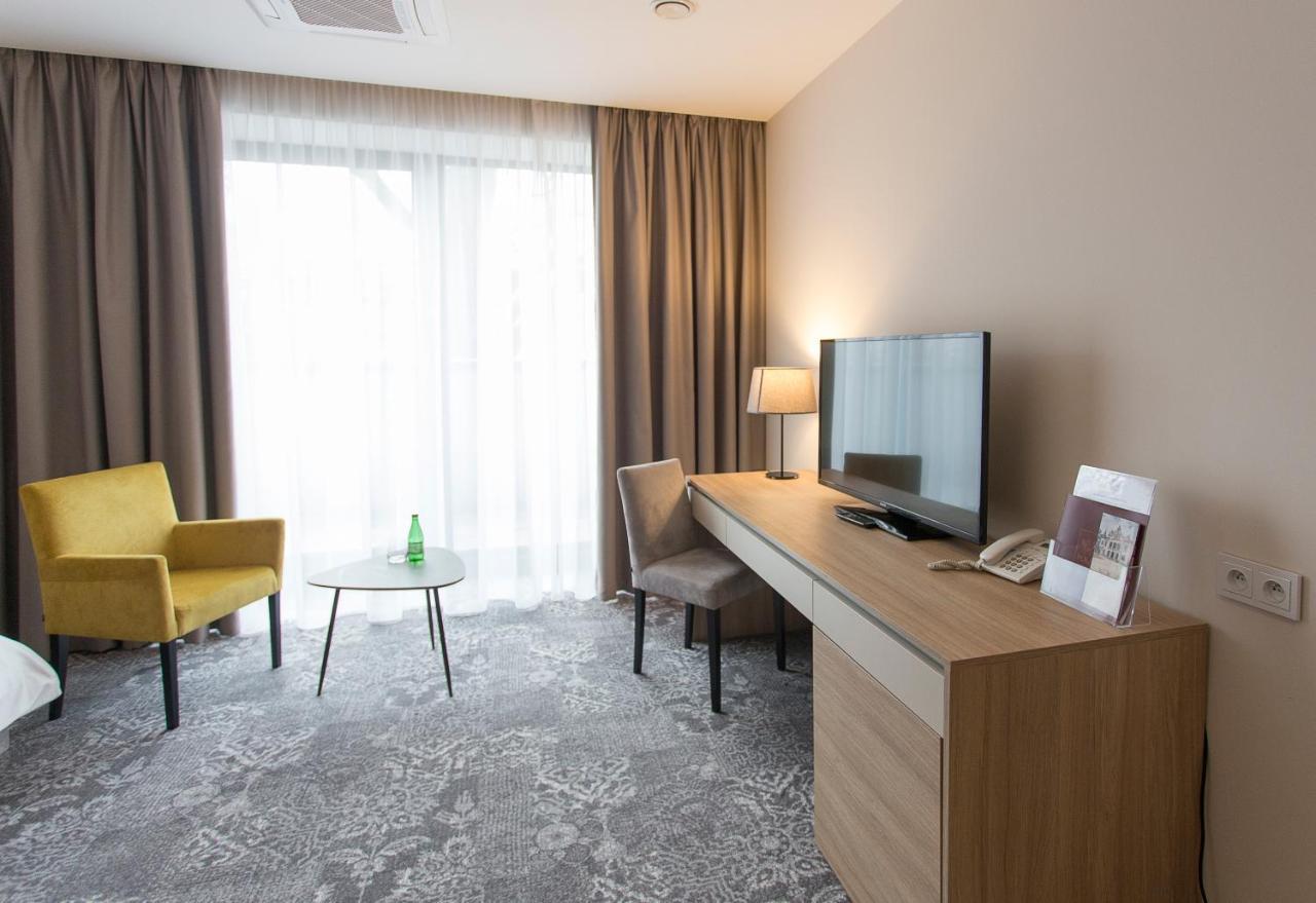 Hotel Polanka Conference Center Krosno Exteriér fotografie